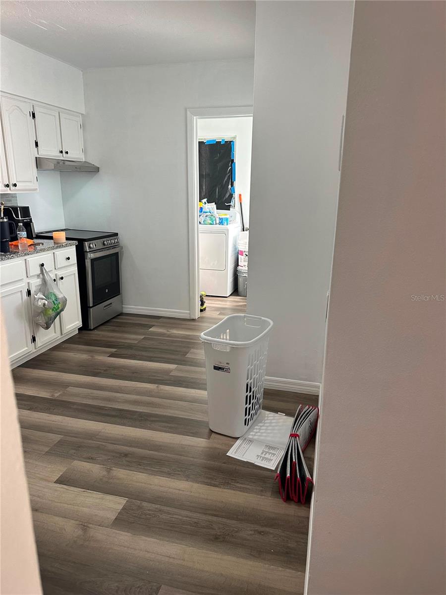 6 N Washington St Property Photo 14