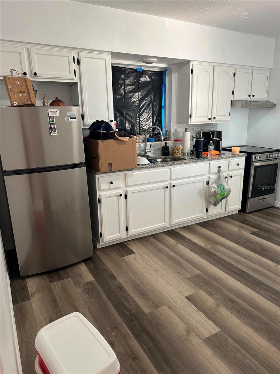 6 N Washington St Property Photo 16