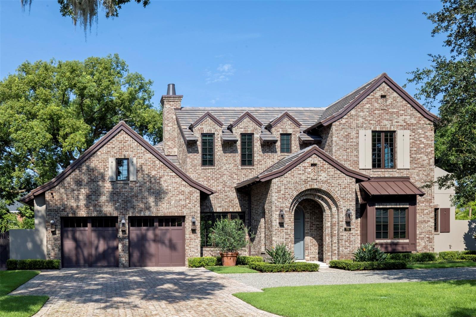 702 Via Bella Property Photo 1