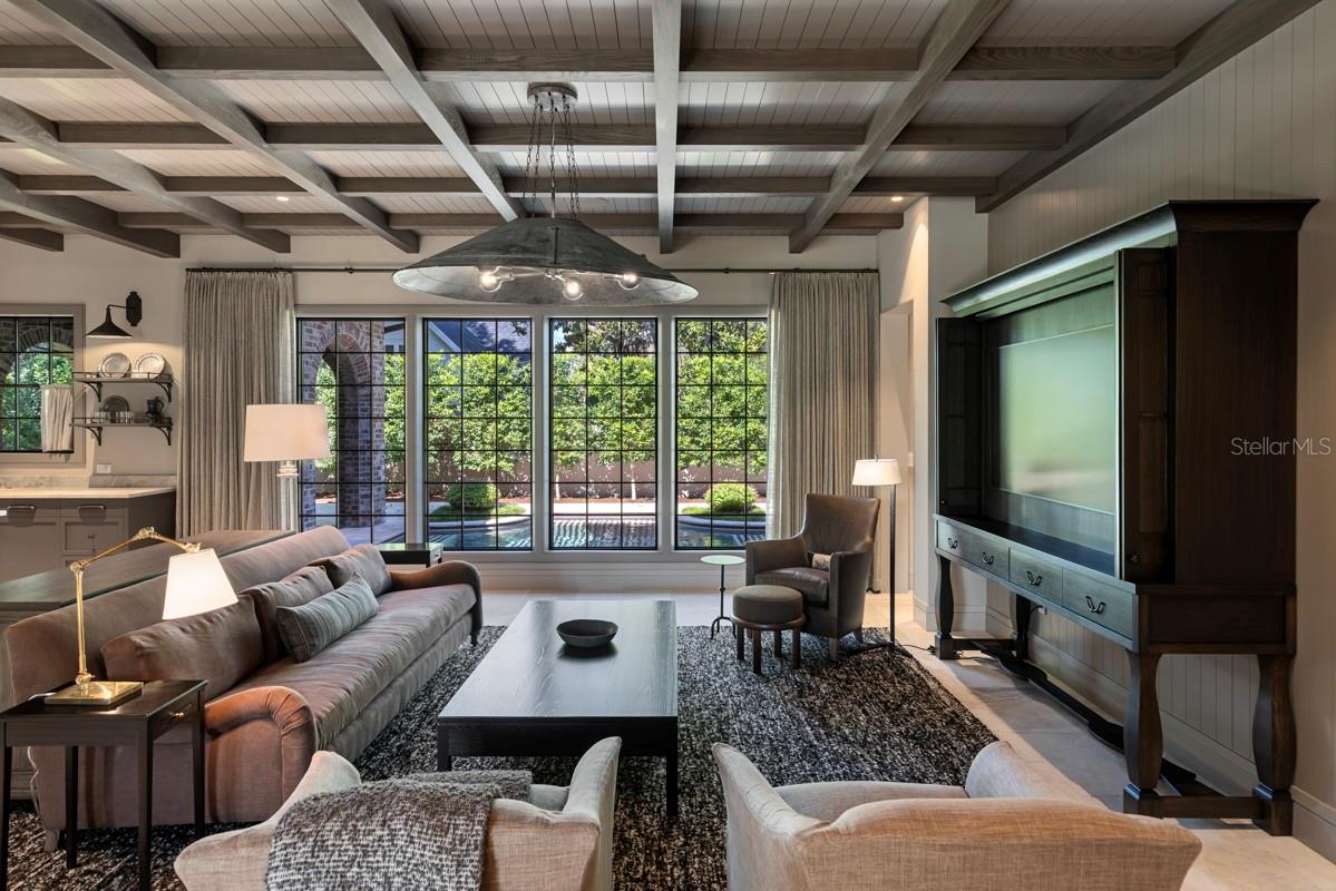 702 Via Bella Property Photo 15