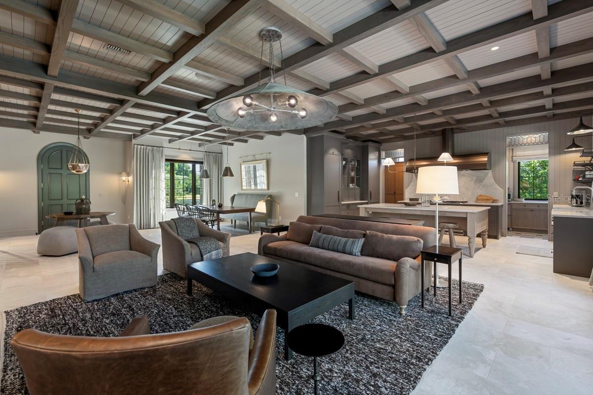 702 Via Bella Property Photo 17