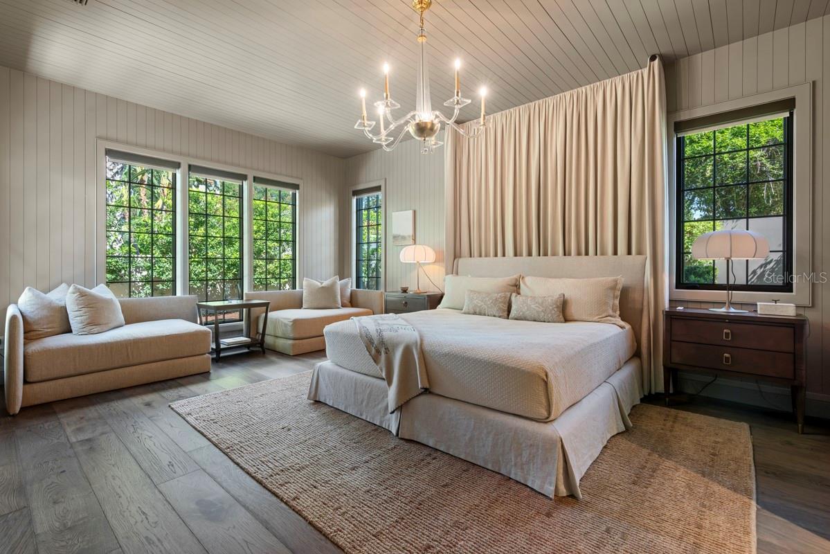 702 Via Bella Property Photo 18
