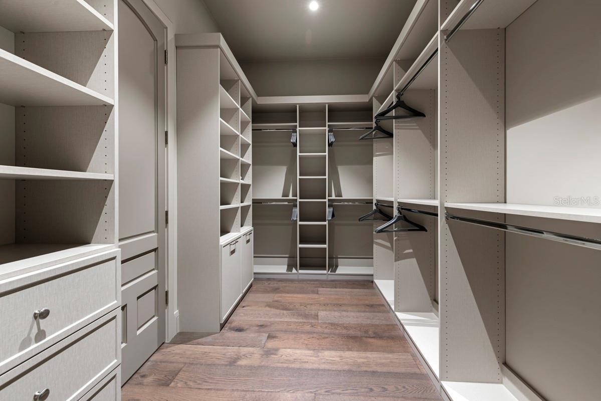702 Via Bella Property Photo 21