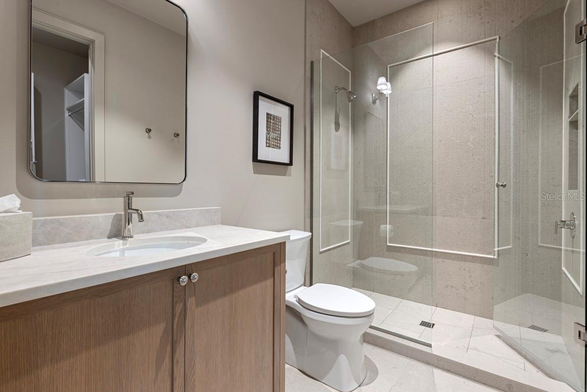 702 Via Bella Property Photo 35
