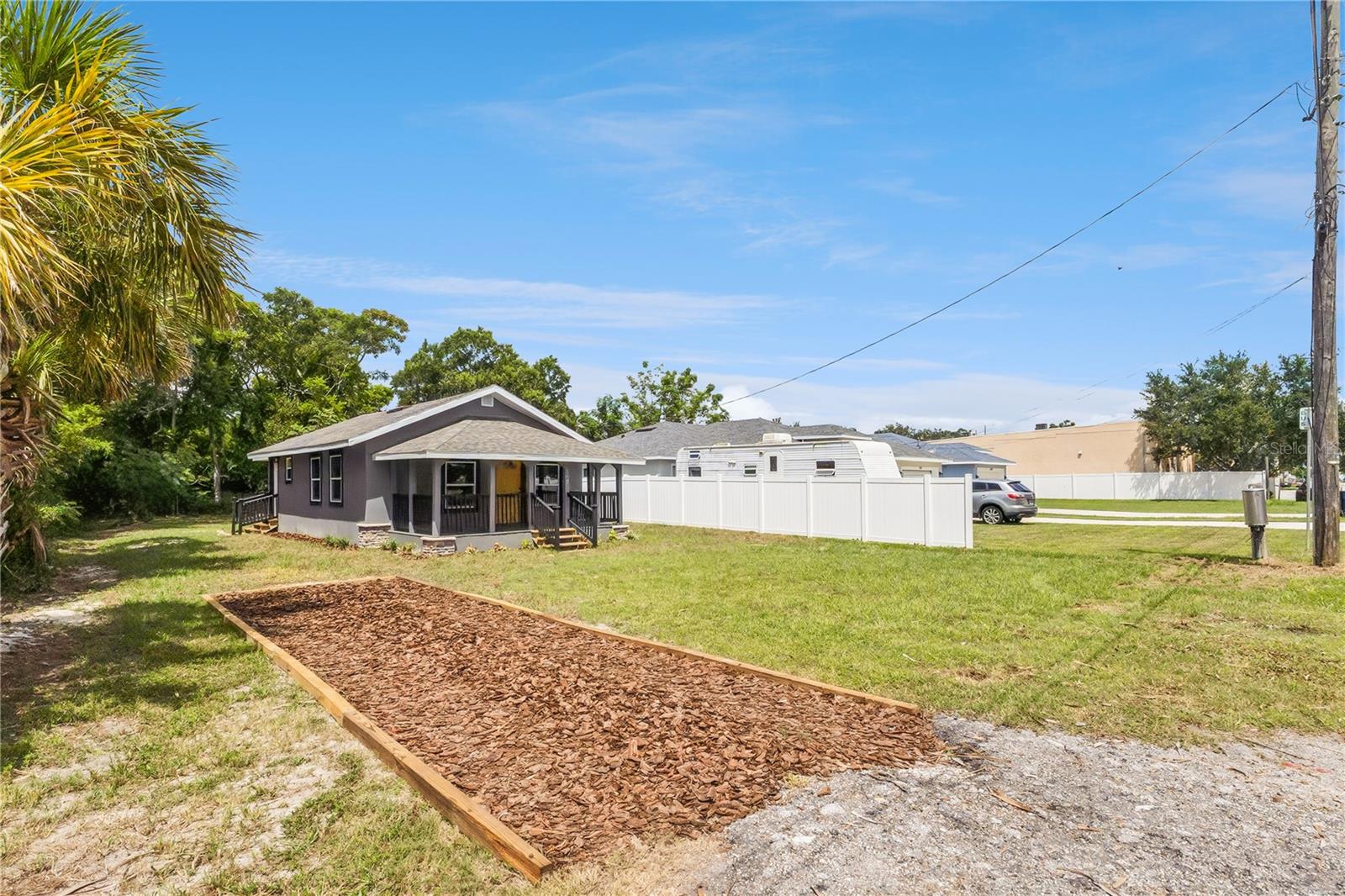 512 BENNETT ST Property Photo 1