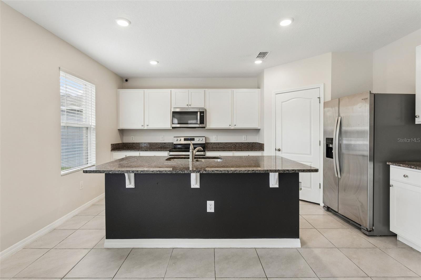5551 Palomino Pl Property Photo 11