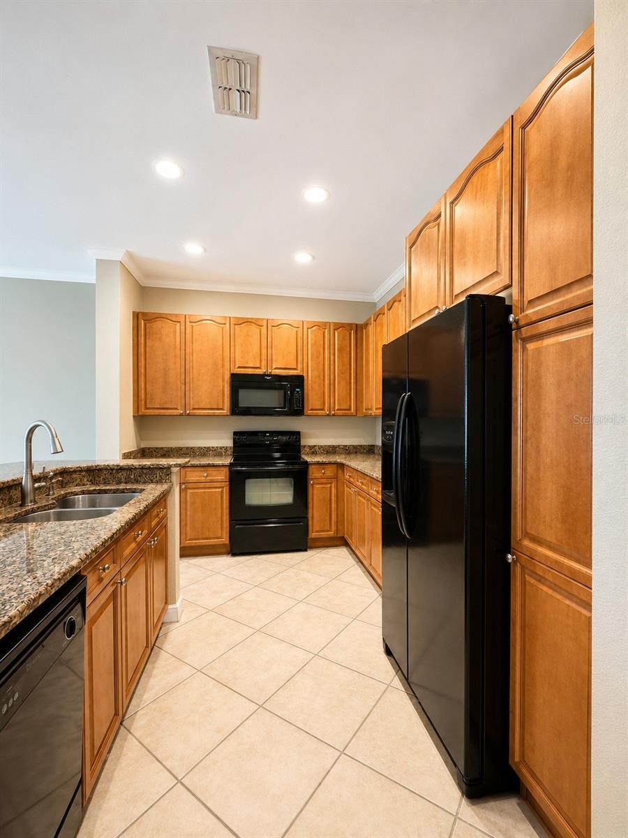 351 Vanguard Pt Property Photo 5
