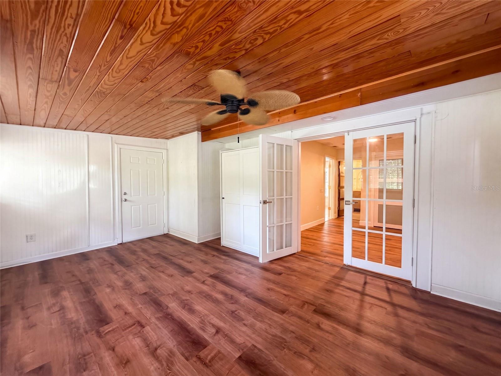 5438 Cold Spring Ln Property Photo 10