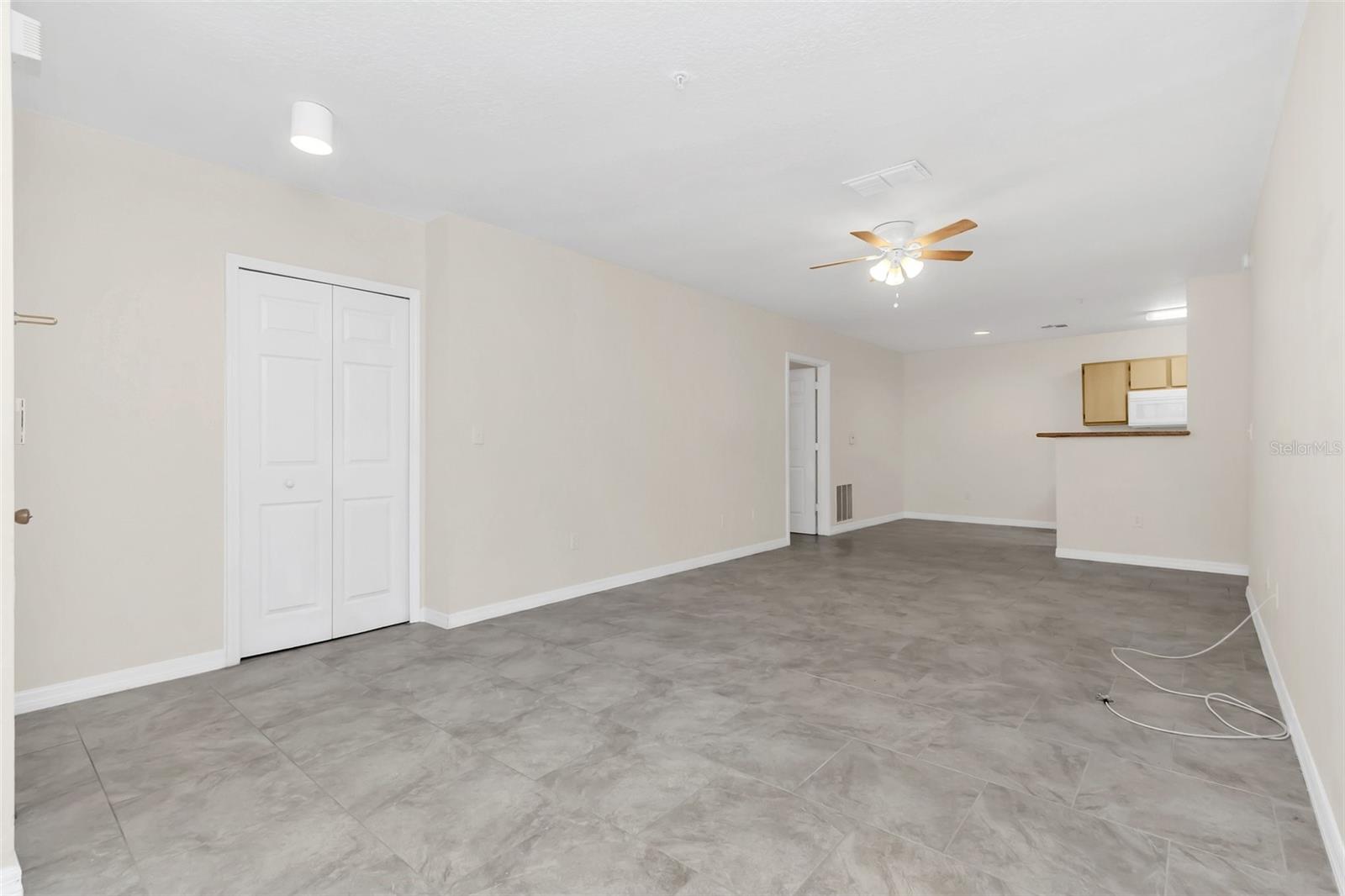 4328 S Kirkman Rd #1311 Property Photo 4