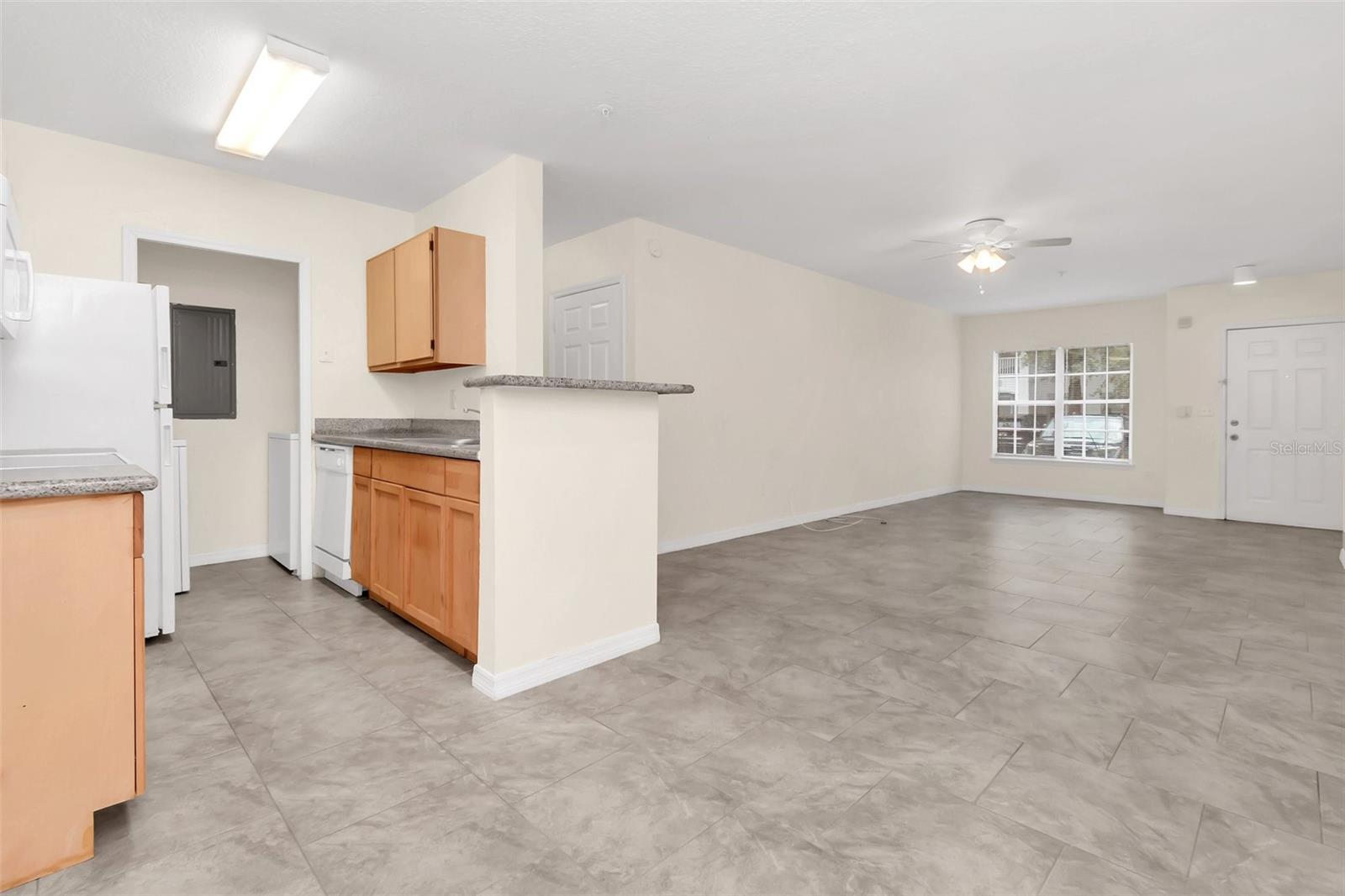 4328 S Kirkman Rd #1311 Property Photo 8