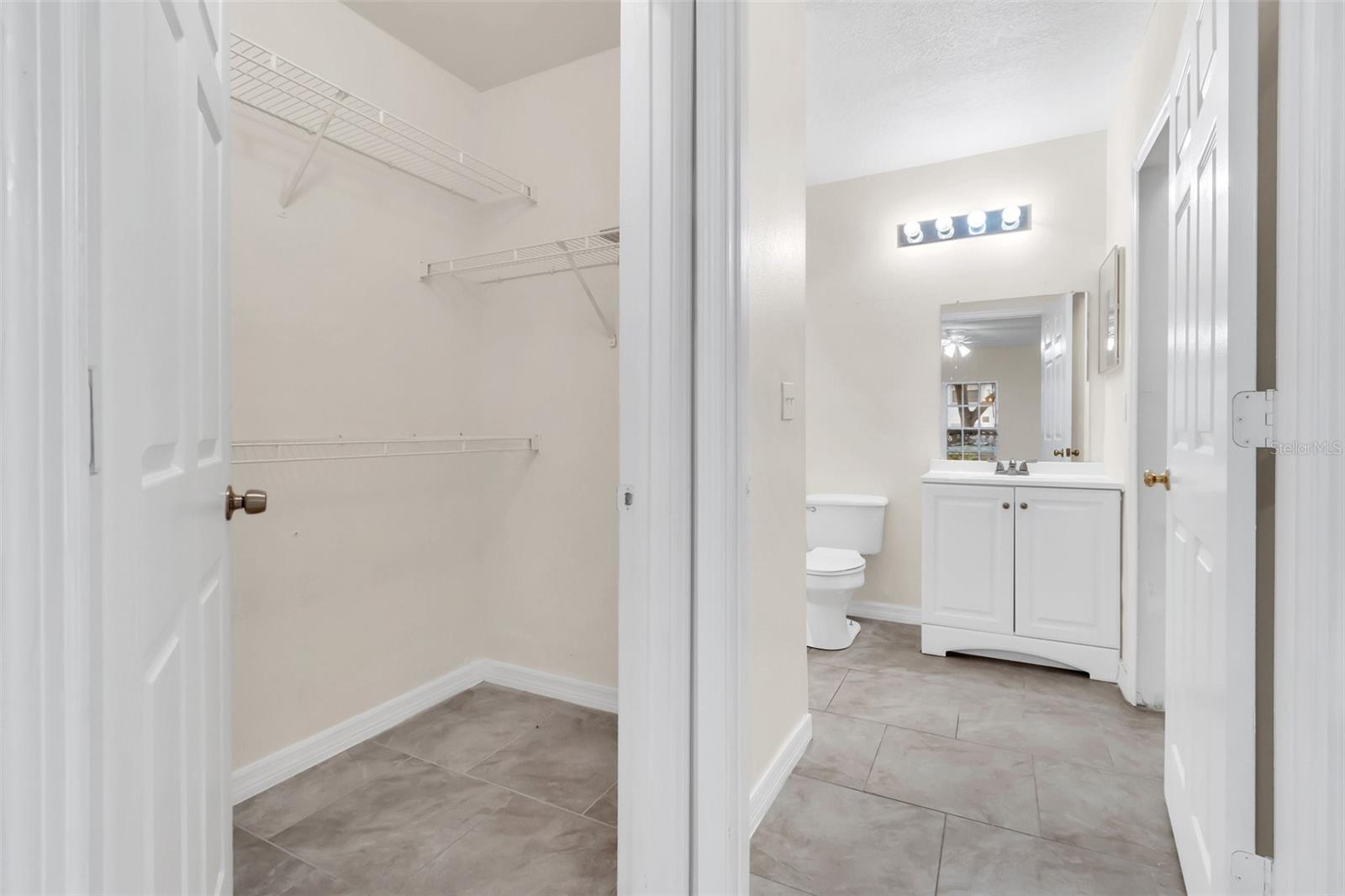 4328 S Kirkman Rd #1311 Property Photo 11