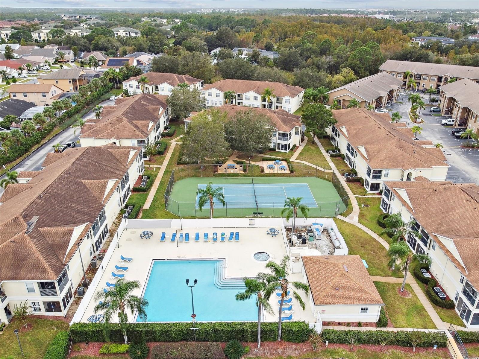 8827 Grand Palms Cir #b Property Photo 31