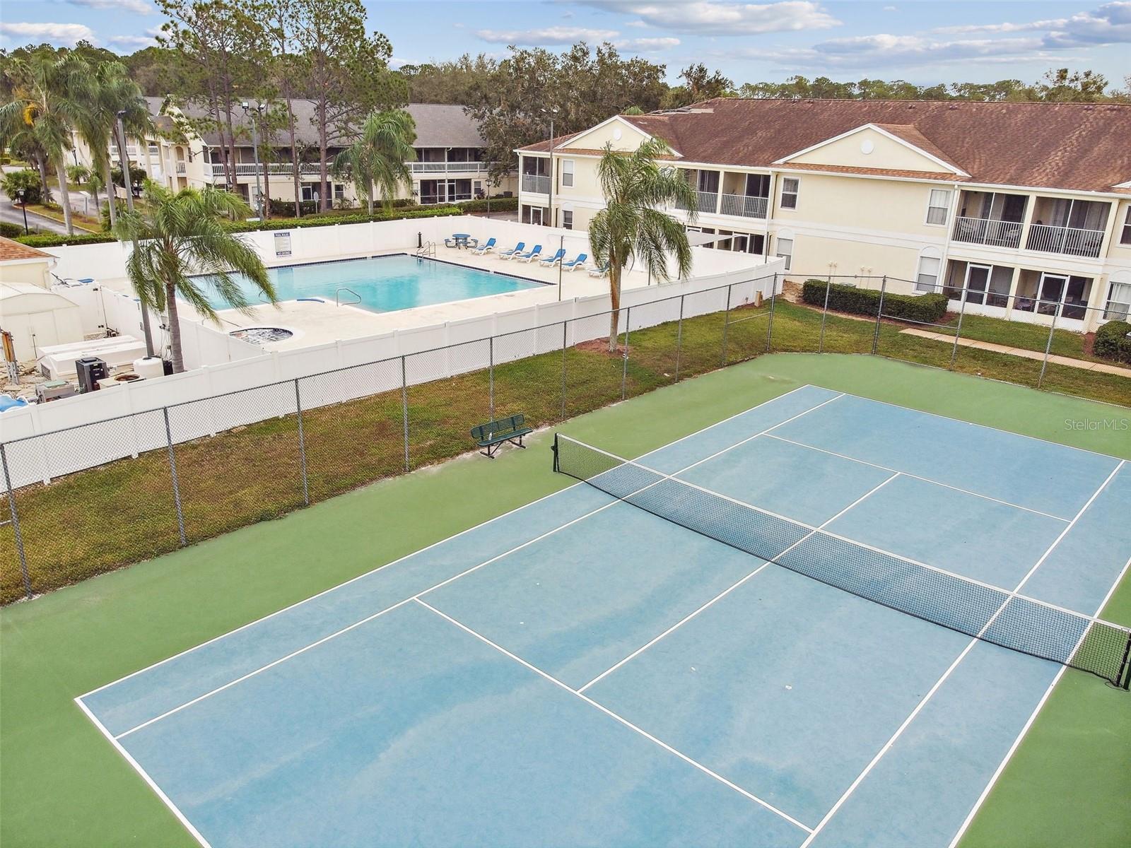 8827 Grand Palms Cir #b Property Photo 33