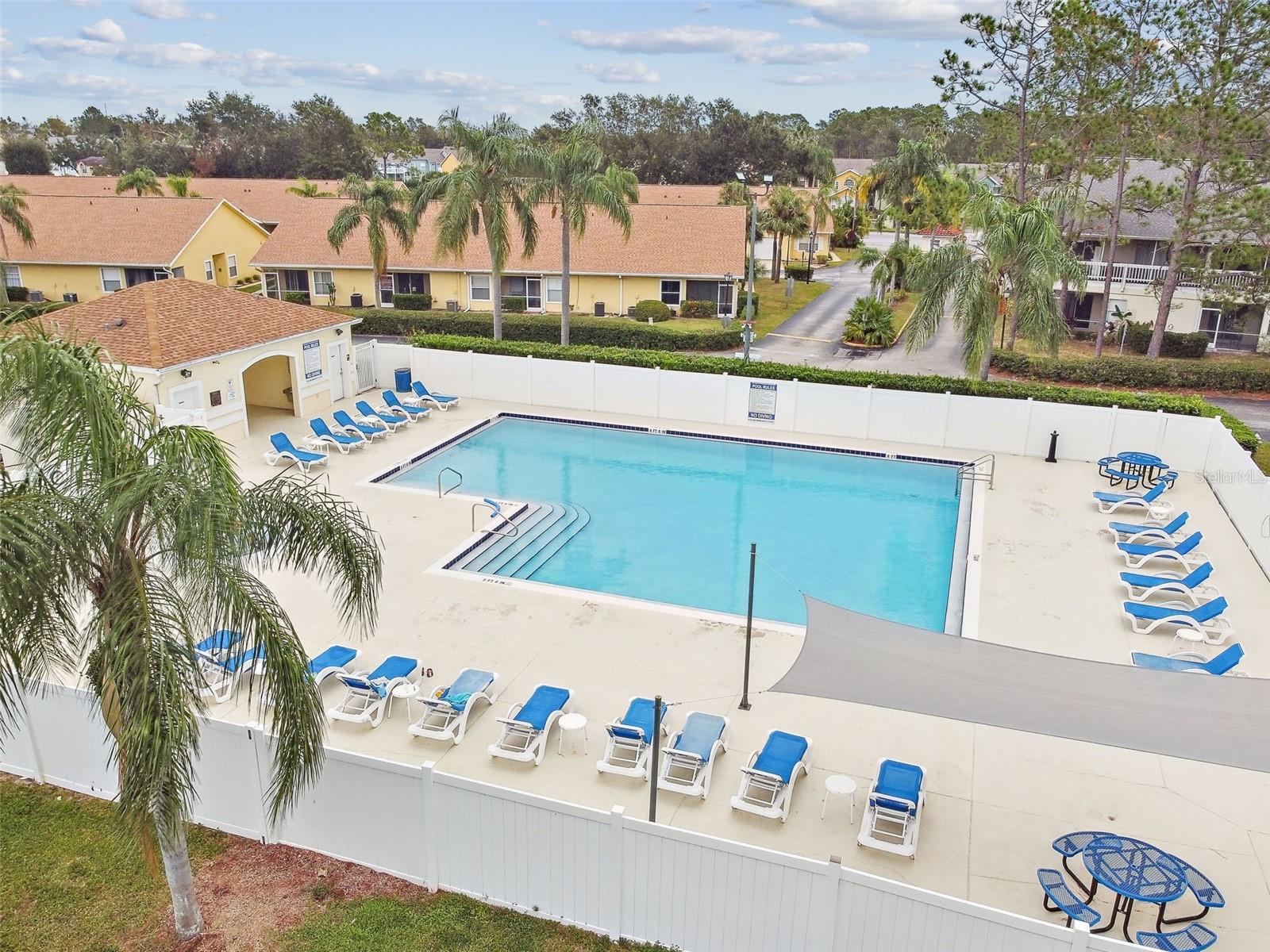 8827 Grand Palms Cir #b Property Photo 35