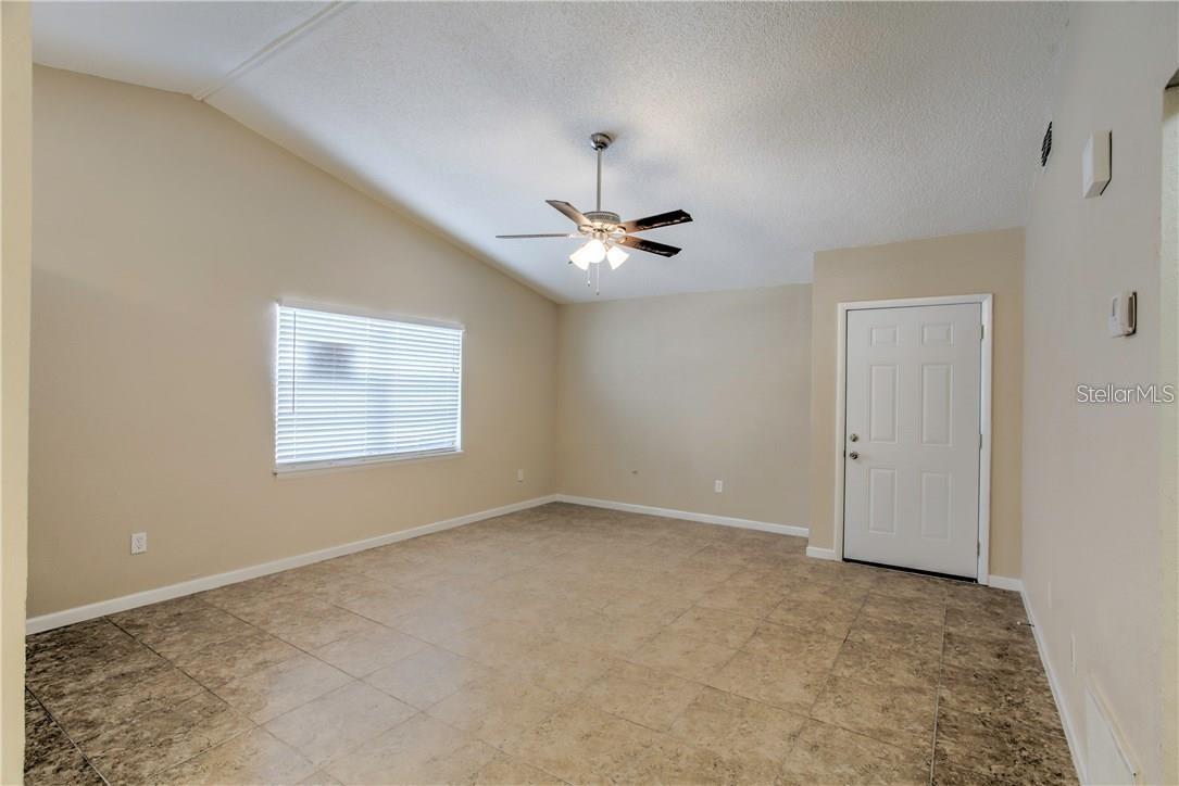 1003 W Kaley Ave #apt 1 Property Photo 6