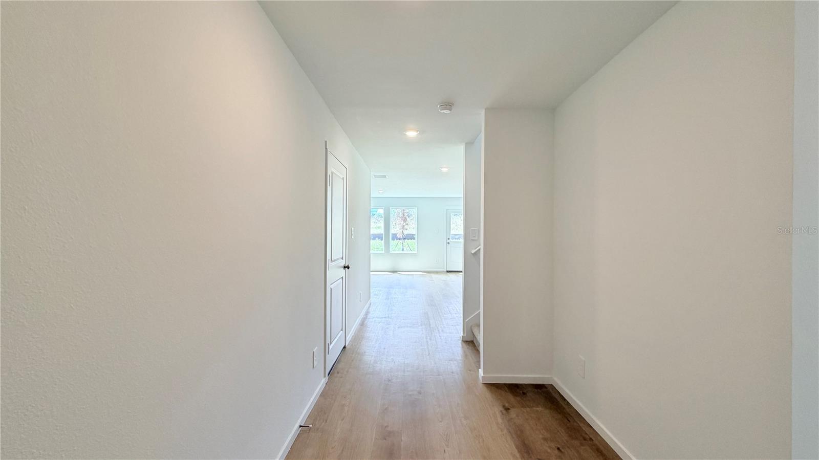 583 Artemis St Property Photo 5