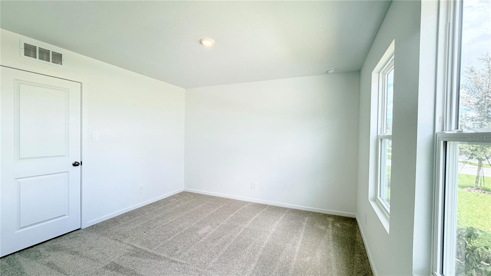 583 Artemis St Property Photo 10