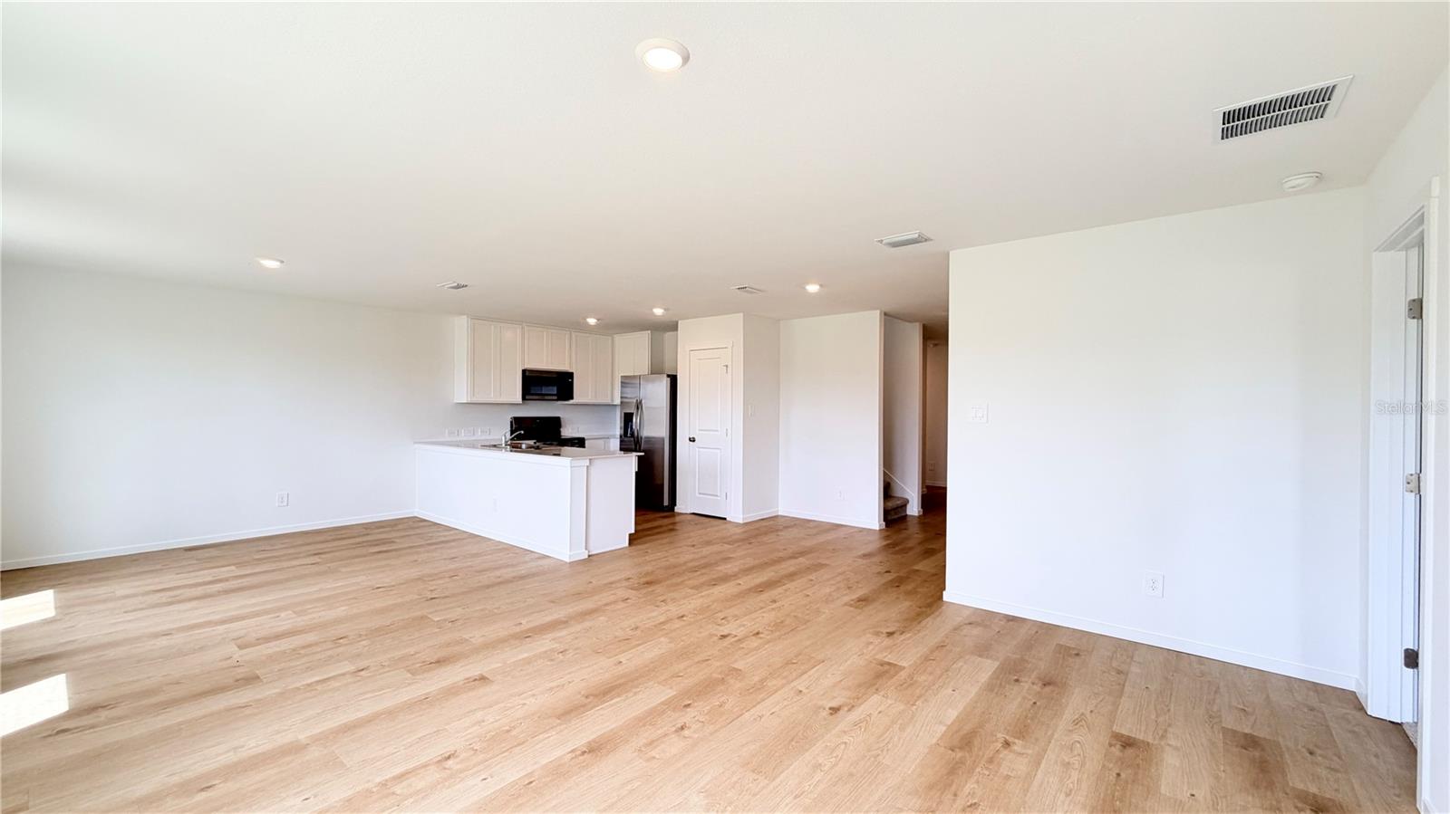 583 Artemis St Property Photo 15