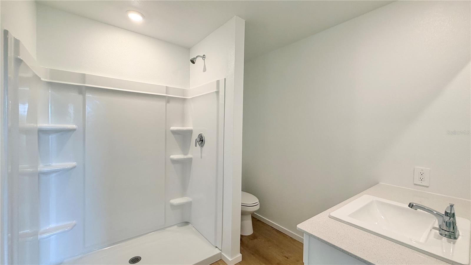 583 Artemis St Property Photo 23