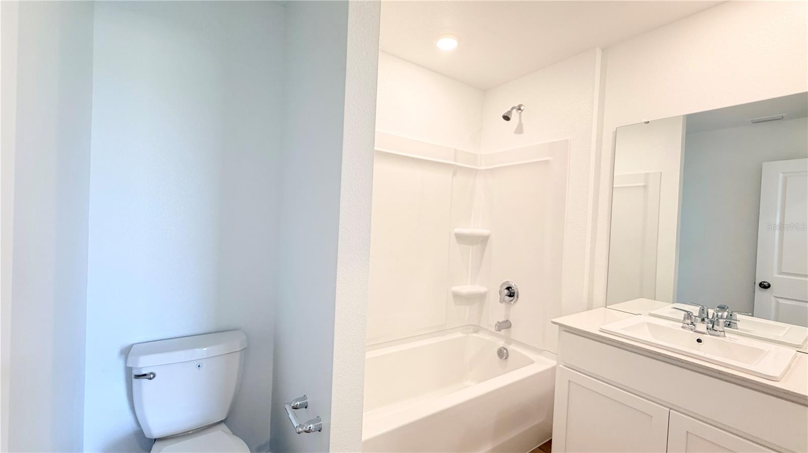 583 Artemis St Property Photo 36