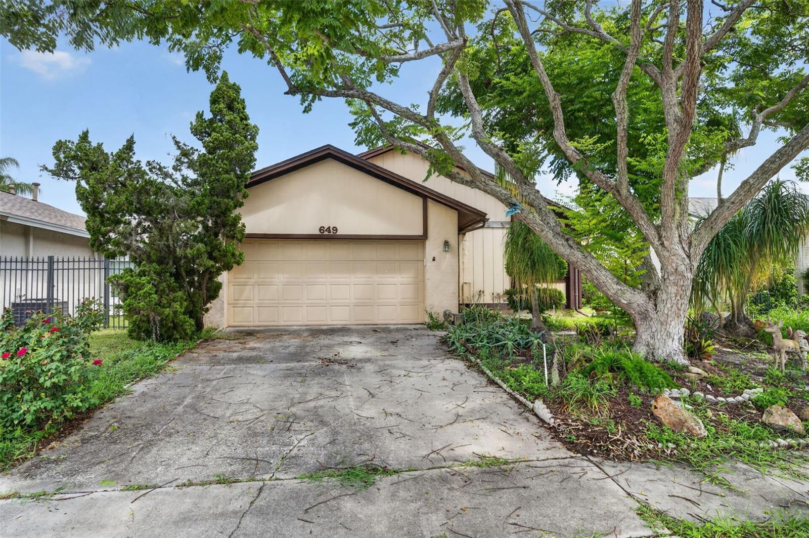 649 Sausalito Blvd Property Photo 1