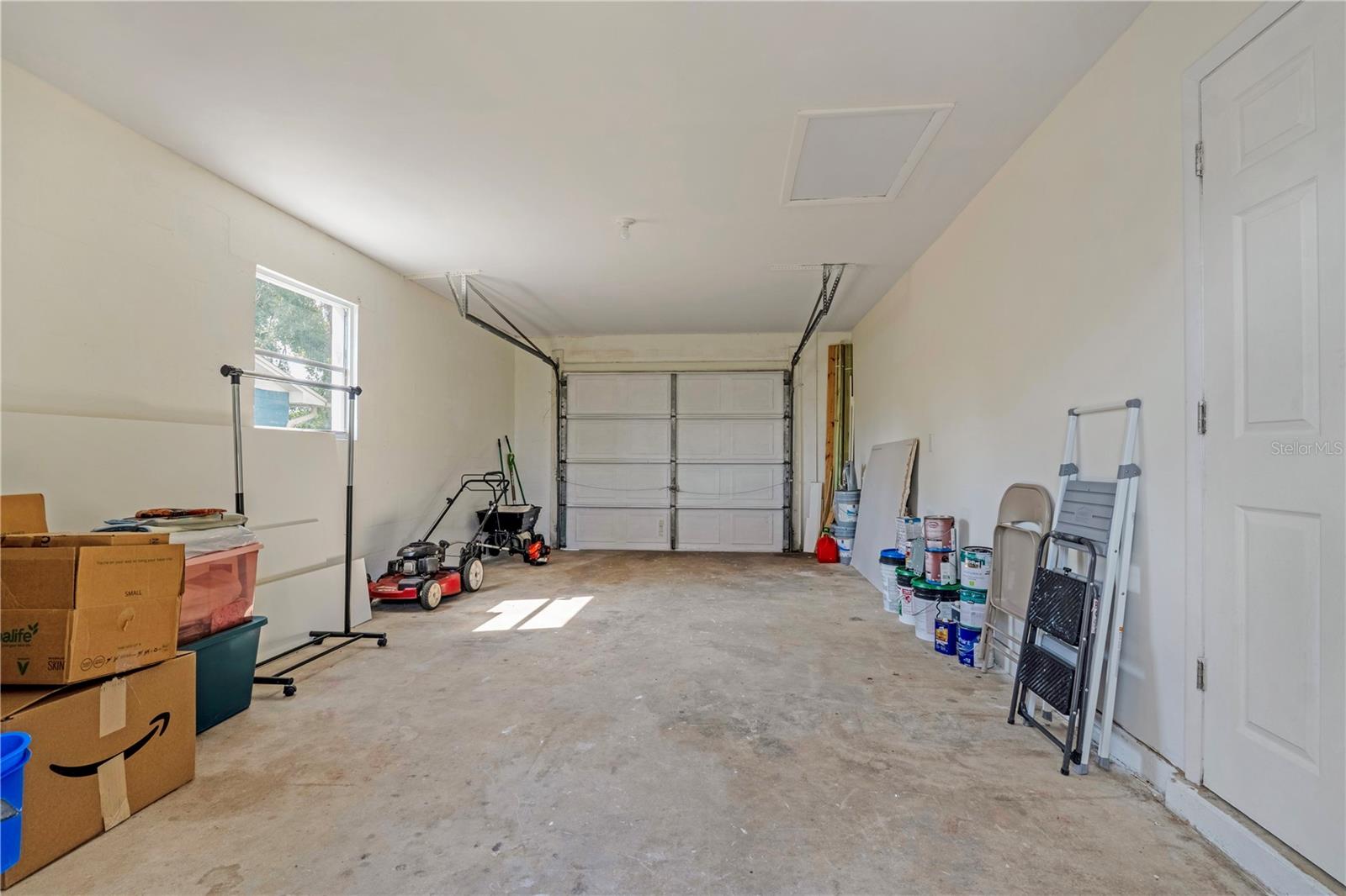 2633 Beal St Property Photo 18
