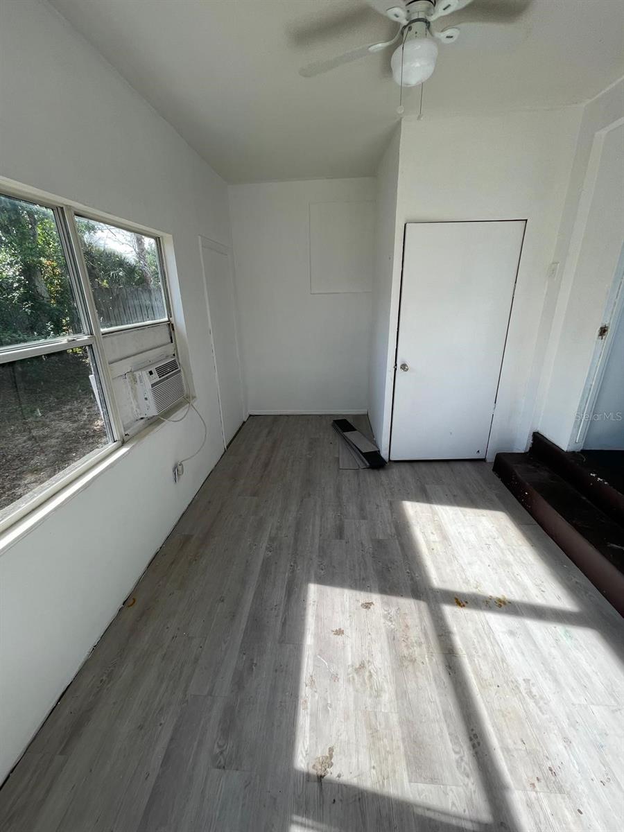 1142 Berkshire Rd Property Photo 15