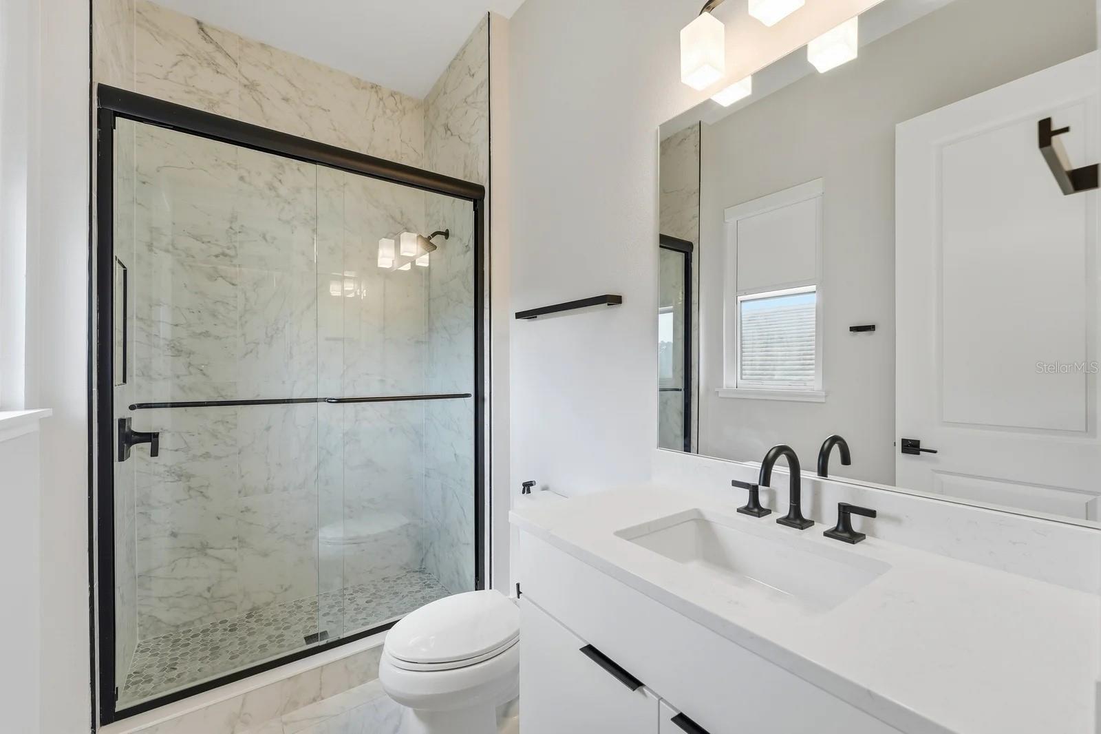 16004 Pendio Dr Property Photo 25