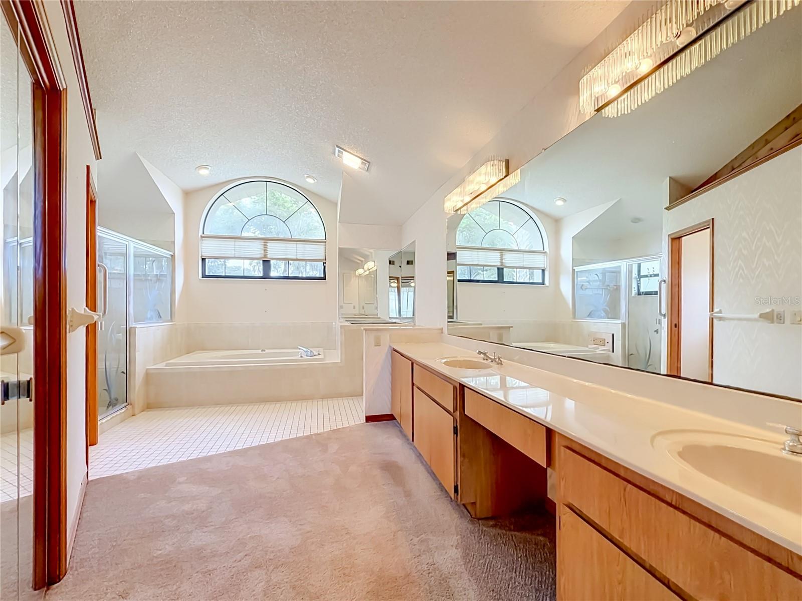 7520 E Pocono Dr Property Photo 44