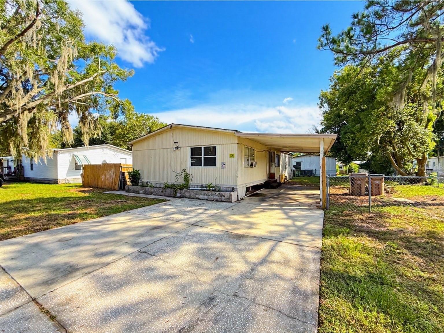 17529 PALM DR Property Photo 1