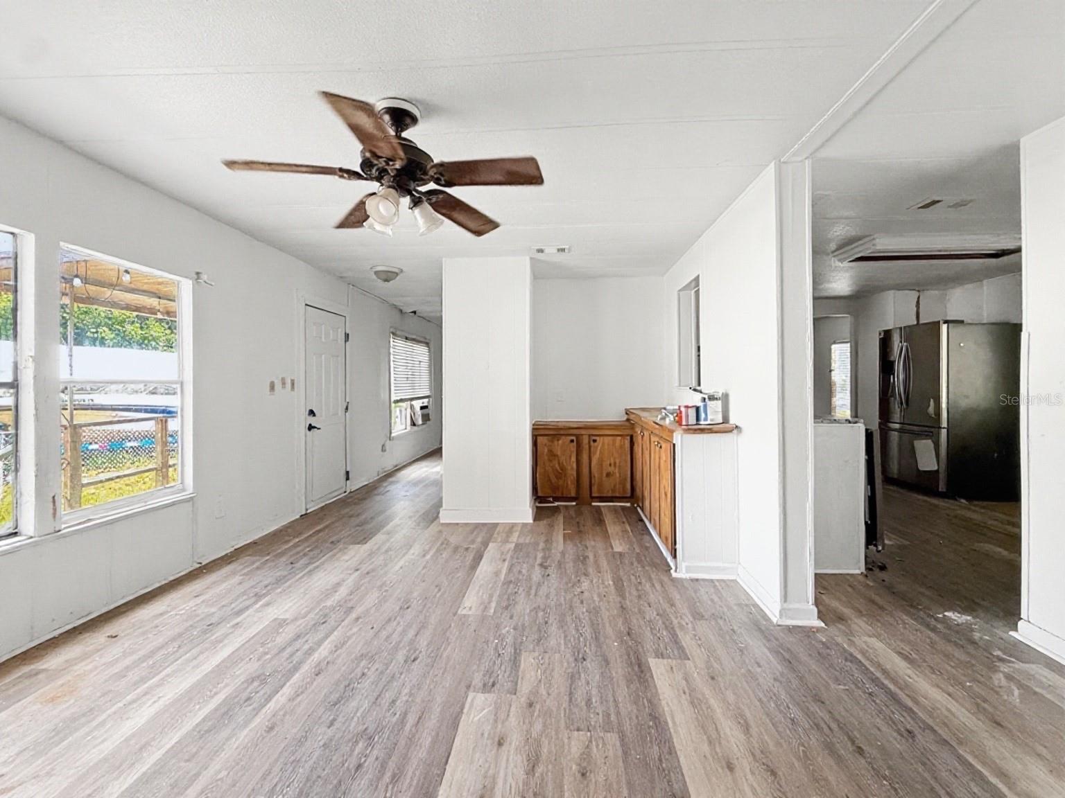 17529 Palm Dr Property Photo 4