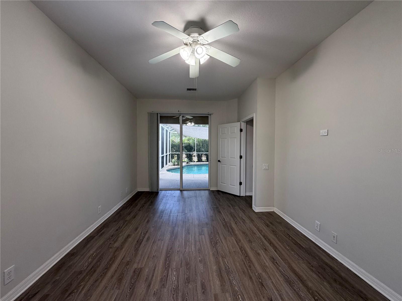 7414 39th Ct E Property Photo 14