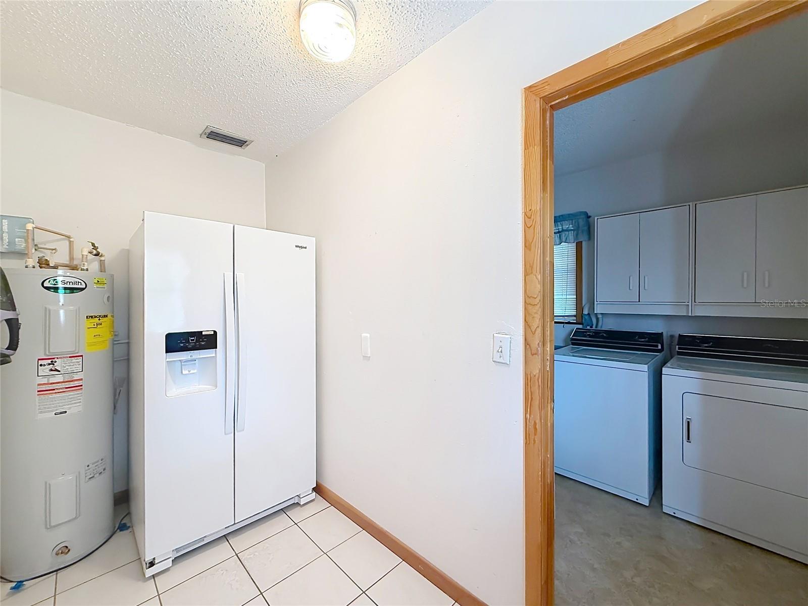 3271 Robinson St Property Photo 34