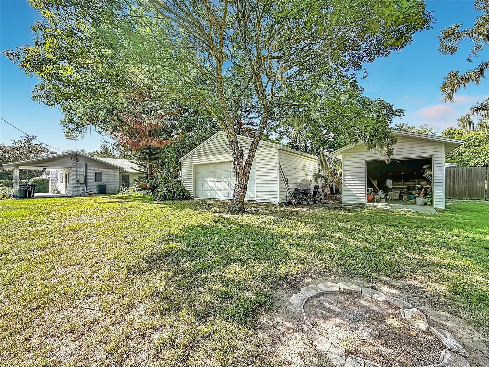 3271 Robinson St Property Photo 37