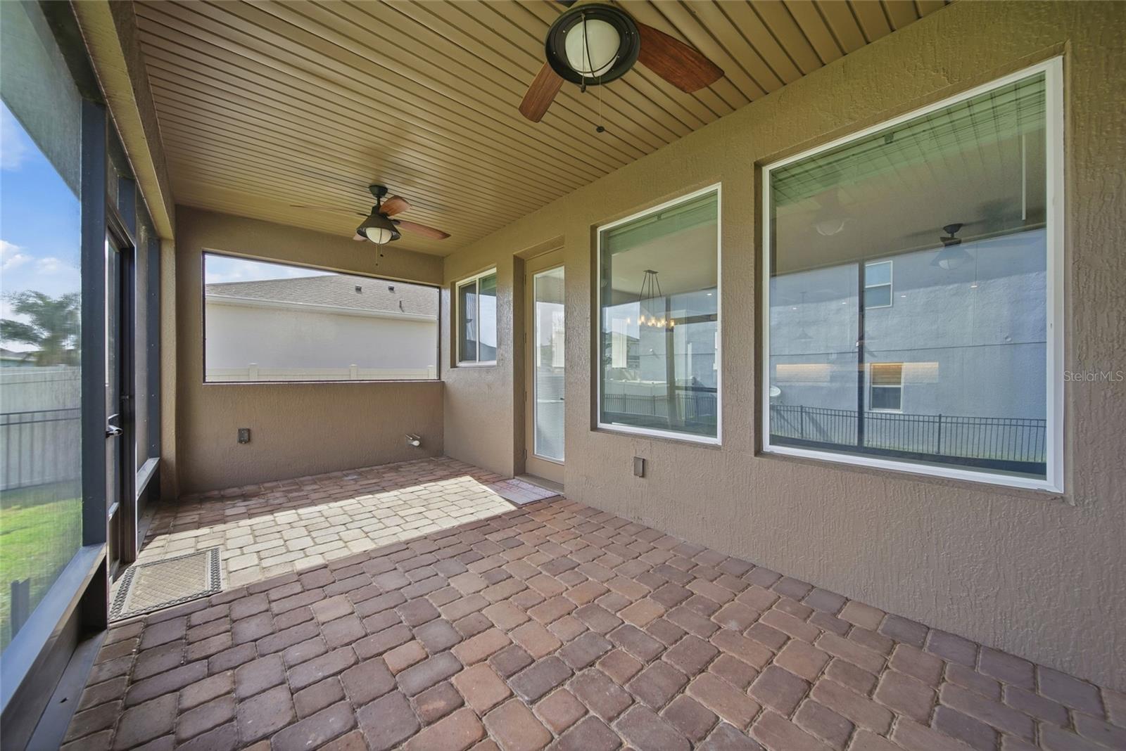 17026 Crestmont Blvd Property Photo 28