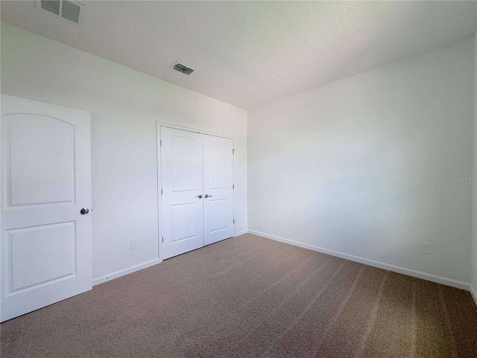 1365 Yorkdale Rd Property Photo 24