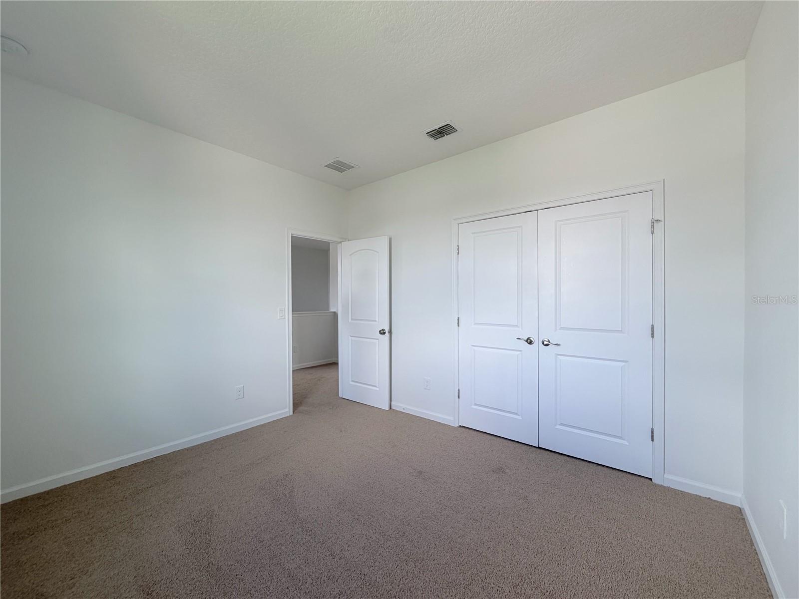 1365 Yorkdale Rd Property Photo 25