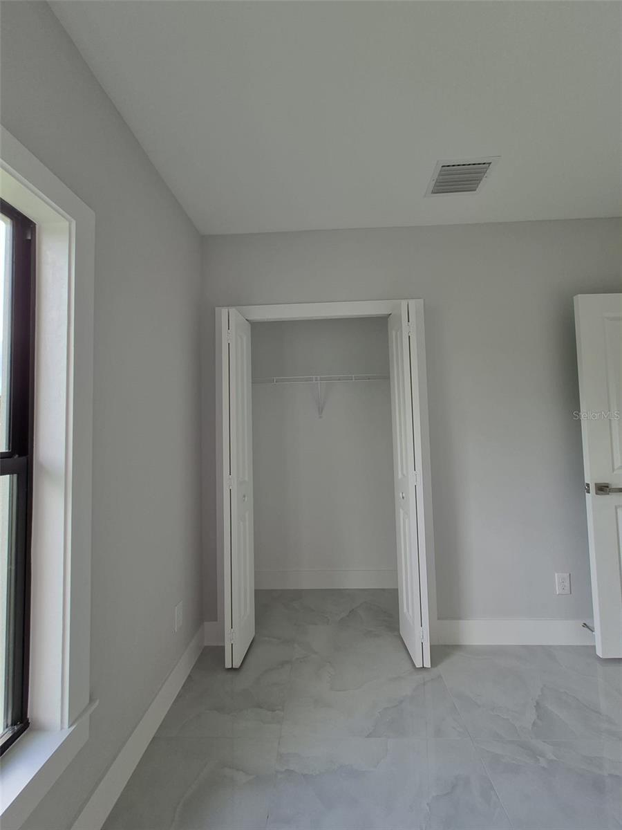 445 Wickham Ave S Property Photo 15