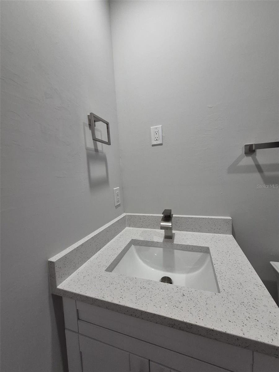 445 Wickham Ave S Property Photo 17