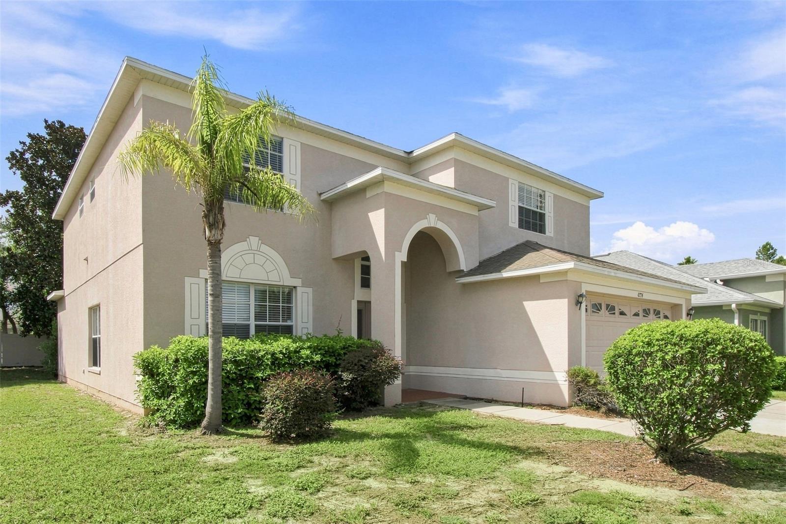 O6437270 Property Photo 2