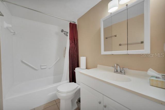 333 Lake Howard Dr Nw #204d Property Photo 13