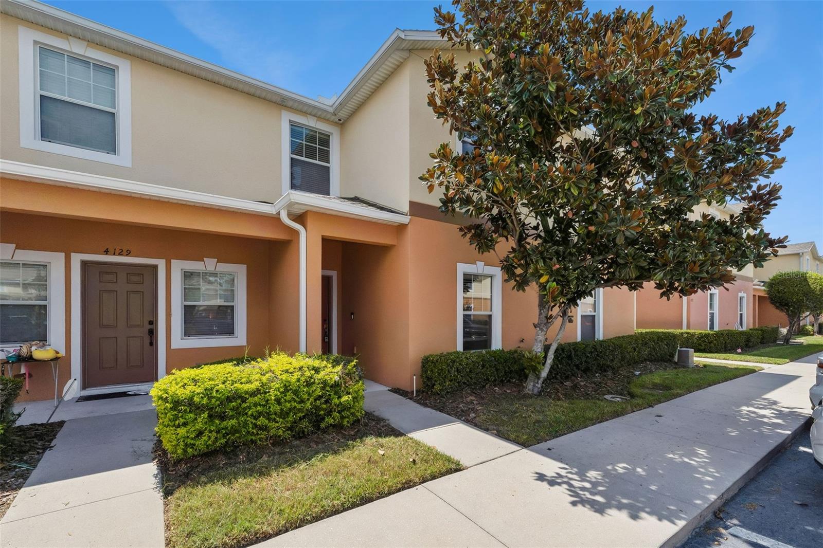 4127 Shade Tree Ln Property Photo 1