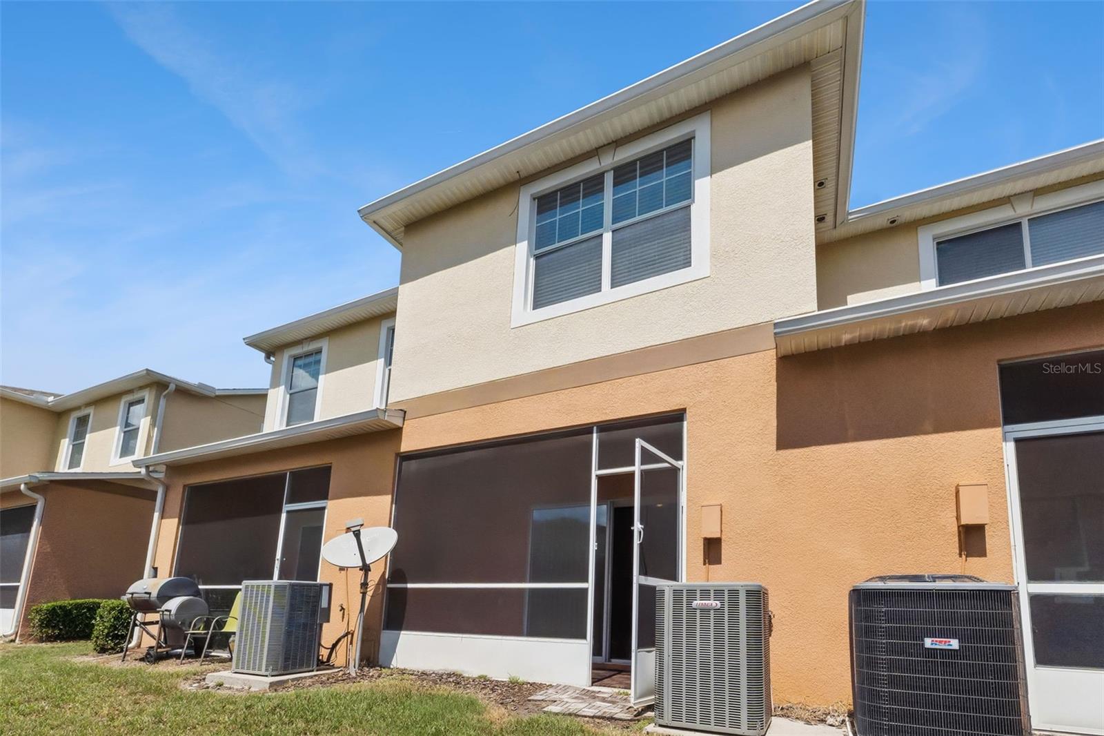 4127 Shade Tree Ln Property Photo 18