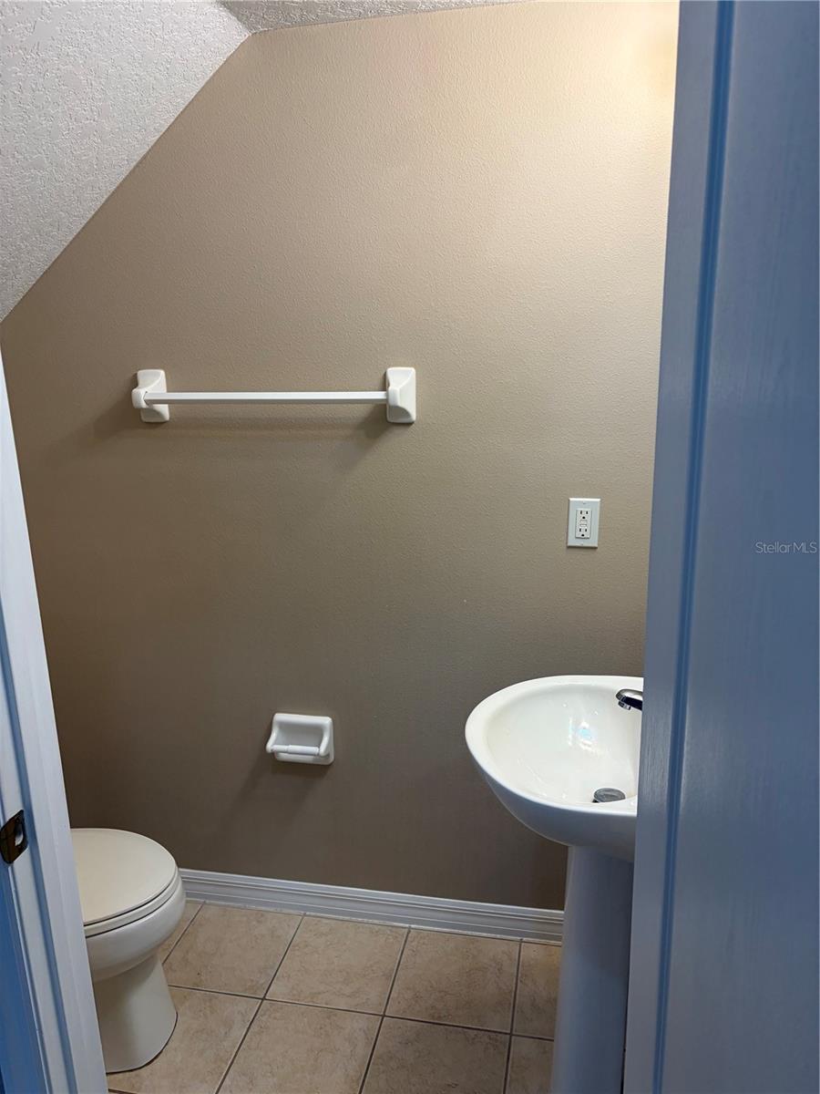 2017 Portcastle Cir Property Photo 5