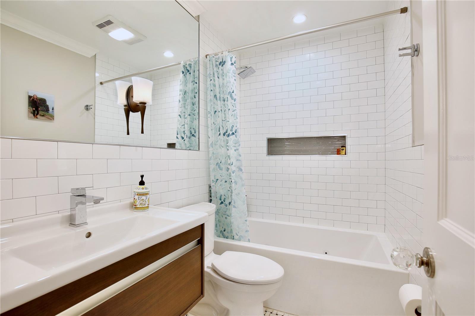 121 Rosearden Dr Property Photo 26