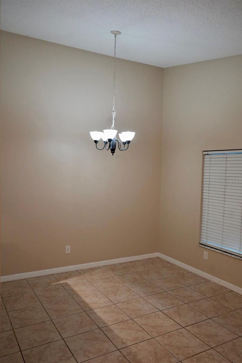 2006 Northlake Dr #2006 Property Photo 10