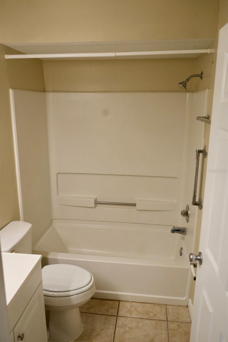 2006 Northlake Dr #2006 Property Photo 17