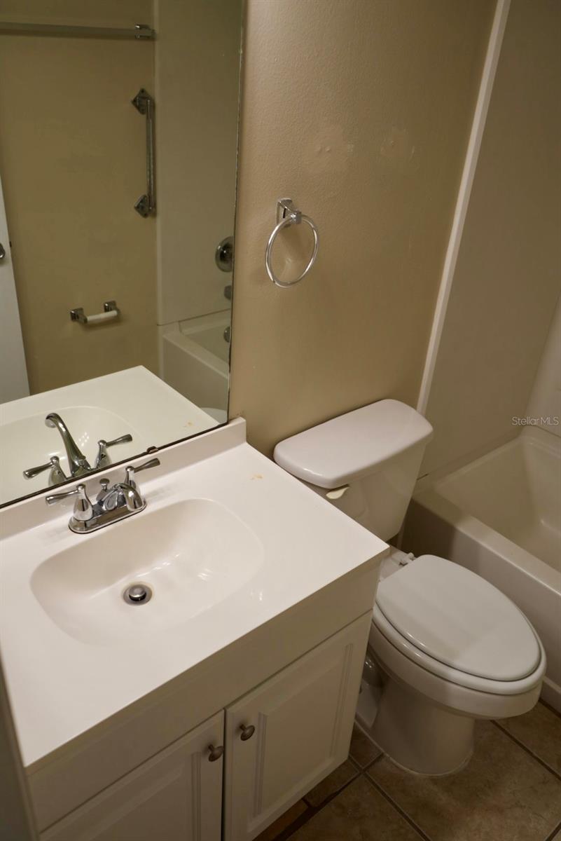 2006 Northlake Dr #2006 Property Photo 18