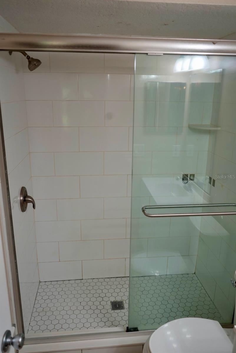 2006 Northlake Dr #2006 Property Photo 26