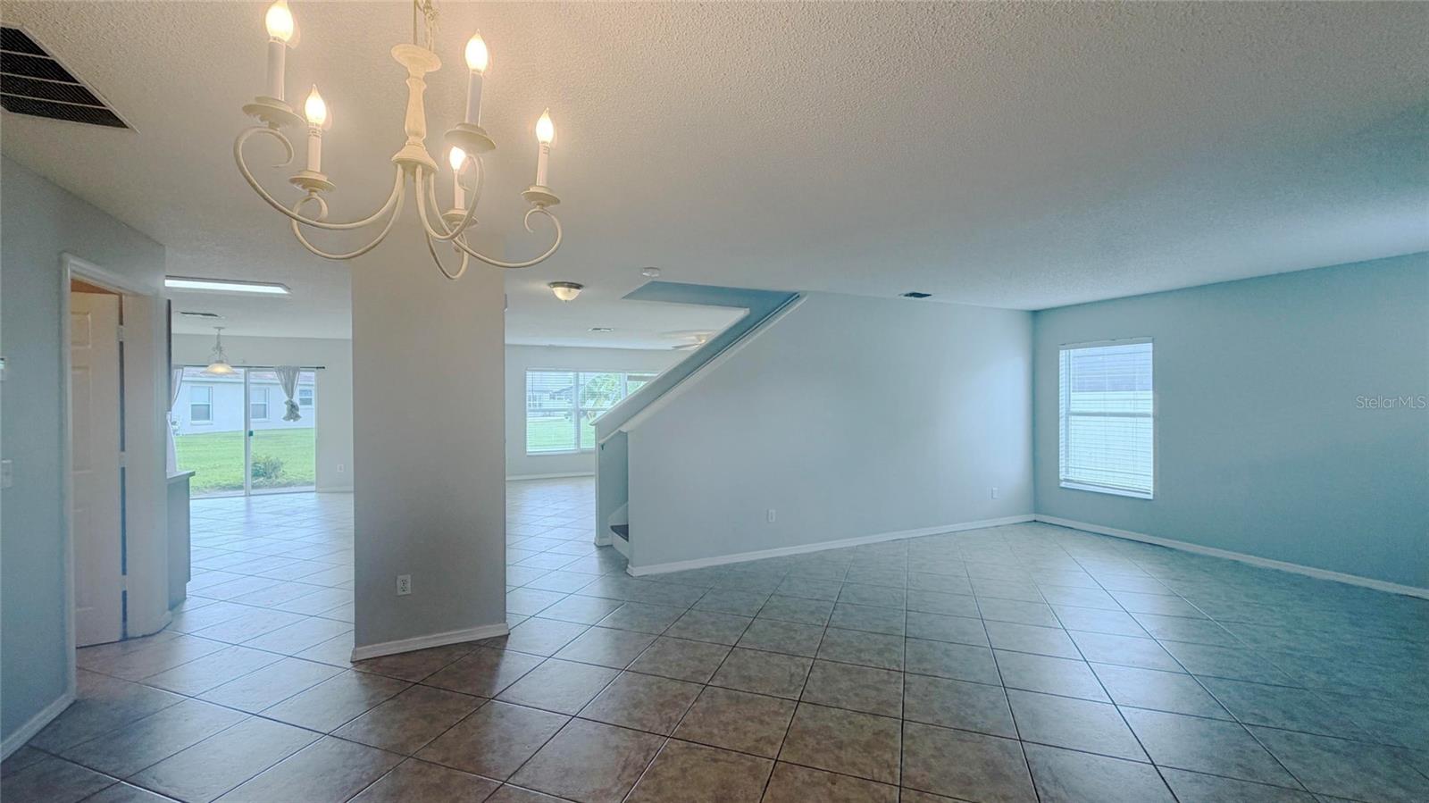 831 Horseshoe Falls Dr Property Photo 3